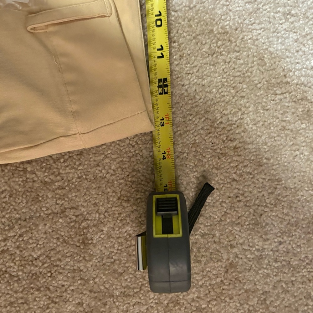 Urban Outfitters Light Yellow Chinos - Picture 4 of 6